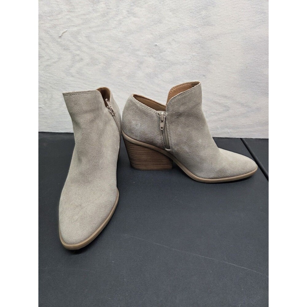 Lucky Brand Women's SZ 8 M Suede Ankle Boots Beige Leather Side Zipper Wedge